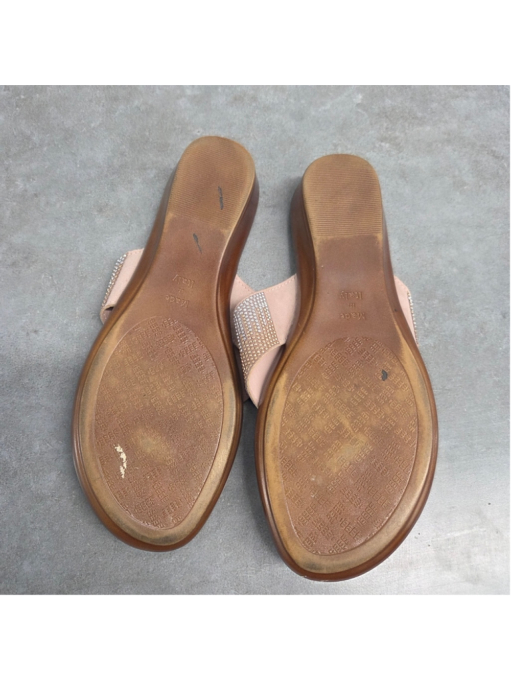 Italian Shoemakers Silver and Tan Women's Sandals Summer Glamour Size 10 - Picture 3 of 3